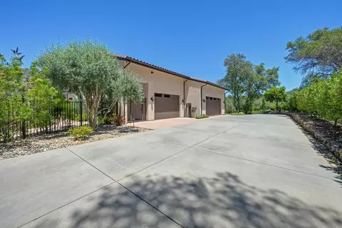 Exterior - 4580 Lake Forest Dr, Loomis, CA 95650 photo 7 of 35