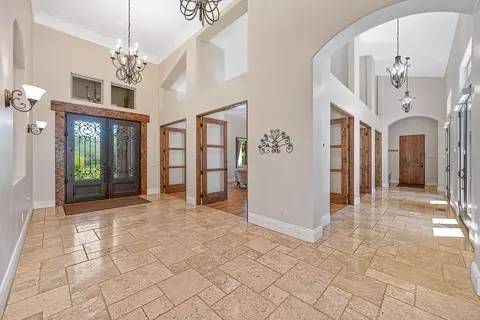 Entry Way - 4580 Lake Forest Dr, Loomis, CA 95650 photo 4 of 15
