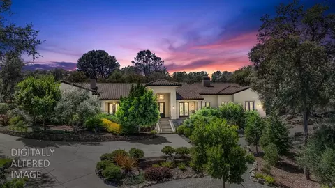 4580 Lake Forest Dr, Loomis, CA 95650