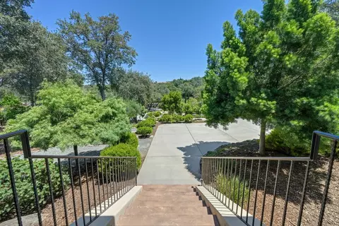 Exterior - 4580 Lake Forest Dr, Loomis, CA 95650 photo 11 of 35
