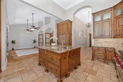 Kitchen - 4580 Lake Forest Dr, Loomis, CA 95650 photo 6 of 14