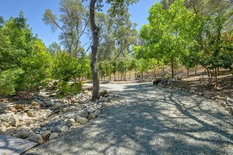 Exterior - 4580 Lake Forest Dr, Loomis, CA 95650 photo 28 of 35