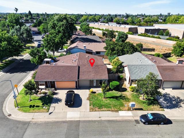 7803 Orchard Woods Cir, Sacramento, CA 95828