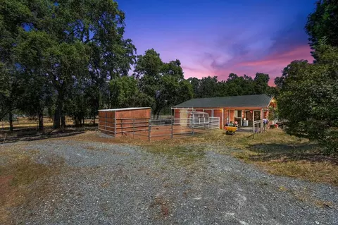 Exterior - 2111 Ranch Creek Rd, Cool, CA 95614 photo 18 of 20