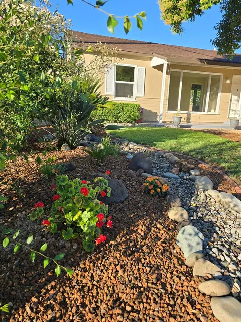 1500 London St, Sacramento, CA 95822
