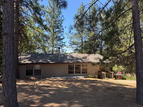 Exterior - 424 Catskill Dr, Colfax, CA 95713 photo 7 of 9