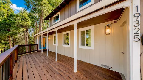 19325 Michigan Dr, Twain Harte, CA 95383