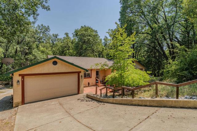 22390 Meadowbrook Dr, Pine Grove, CA 95665
