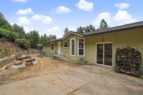 Exterior - 18567 Sugar Pine Dr, Pine Grove, CA 95665 photo 9 of 9
