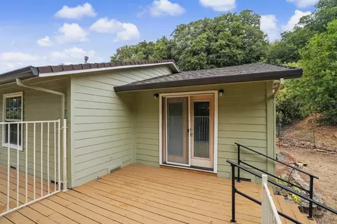 Exterior - 18567 Sugar Pine Dr, Pine Grove, CA 95665 photo 5 of 9