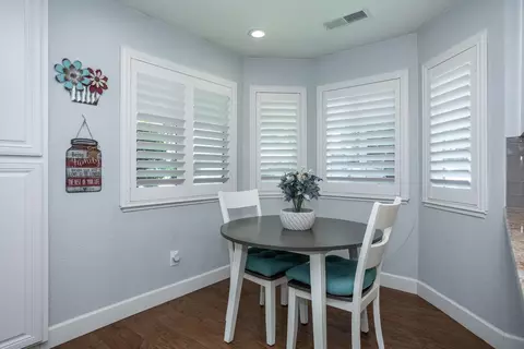 Dining - 3012 Mammoth Way, Modesto, CA 95355 photo 1 of 2