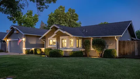 Exterior - 3012 Mammoth Way, Modesto, CA 95355 photo 18 of 22