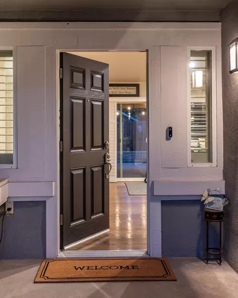 Entry Way - 3012 Mammoth Way, Modesto, CA 95355 photo 1 of 1
