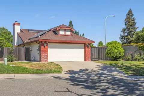 8100 Halladale Ct, Sacramento, CA 95829