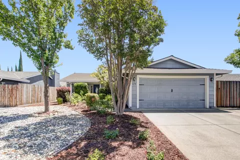 678 Young Way, Roseville, CA 95678