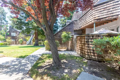 Exterior - 446 Bolinger Cmn, Fremont, CA 94539 photo 3 of 8
