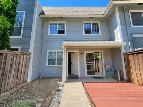 Exterior - 3044 Woods Cir, Davis, CA 95616 photo 1 of 8