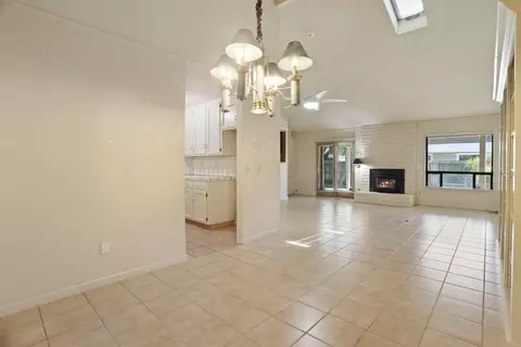 Living - 1725 Le Bec Ct, Lodi, CA 95240 photo 2 of 5