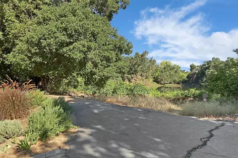 Exterior - 1725 Le Bec Ct, Lodi, CA 95240 photo 11 of 11