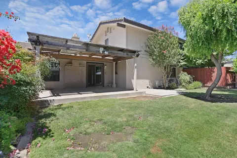 Exterior - 1725 Le Bec Ct, Lodi, CA 95240 photo 5 of 11