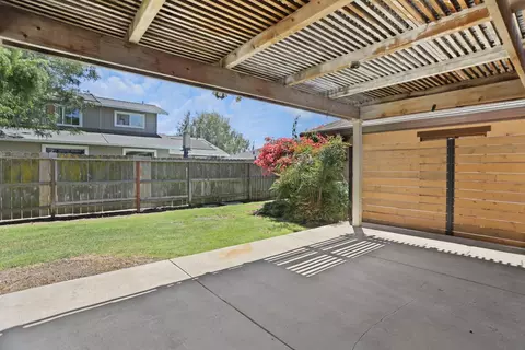Exterior - 1725 Le Bec Ct, Lodi, CA 95240 photo 4 of 11