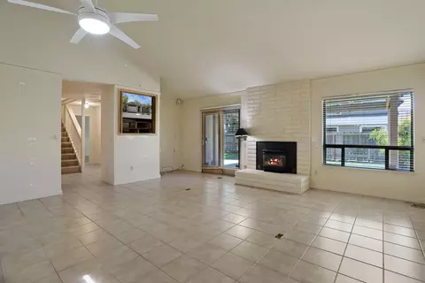 Living - 1725 Le Bec Ct, Lodi, CA 95240 photo 3 of 5