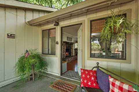 2356 E Druet Ln, Lodi, CA 95242 photo 6