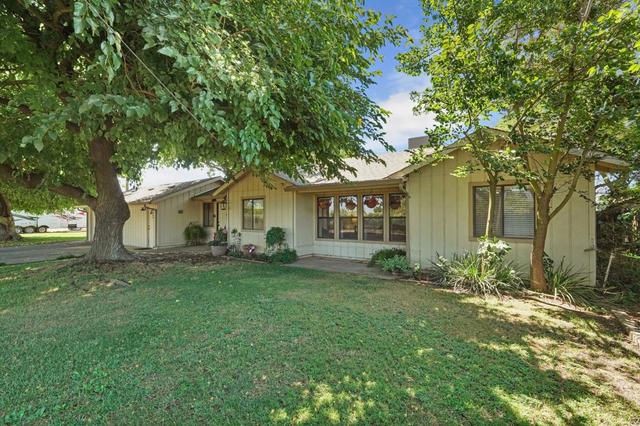 2356 E Druet Ln, Lodi, CA 95242