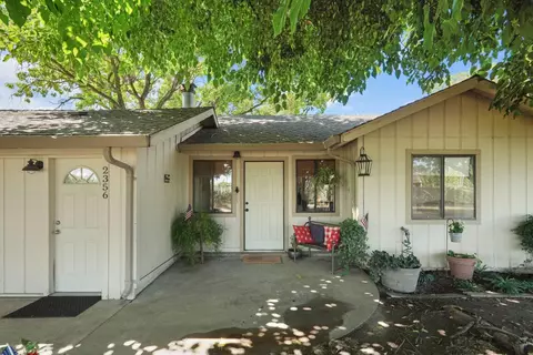 2356 E Druet Ln, Lodi, CA 95242 photo 2