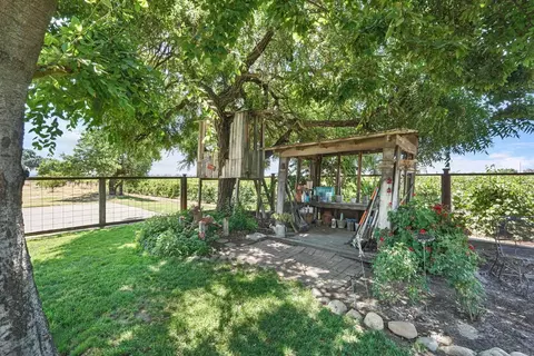 2356 E Druet Ln, Lodi, CA 95242 photo 40