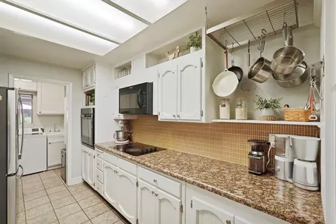 2356 E Druet Ln, Lodi, CA 95242 photo 11