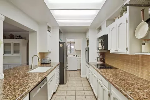 2356 E Druet Ln, Lodi, CA 95242 photo 10