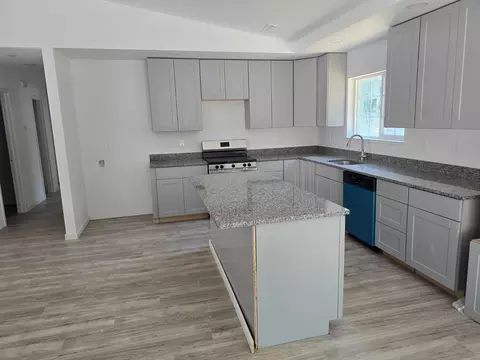 Kitchen - 18502 Norlene Way, Grass Valley, CA 95949 photo 1 of 1