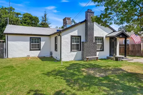 1815 Kenwood St, Sacramento, CA 95815