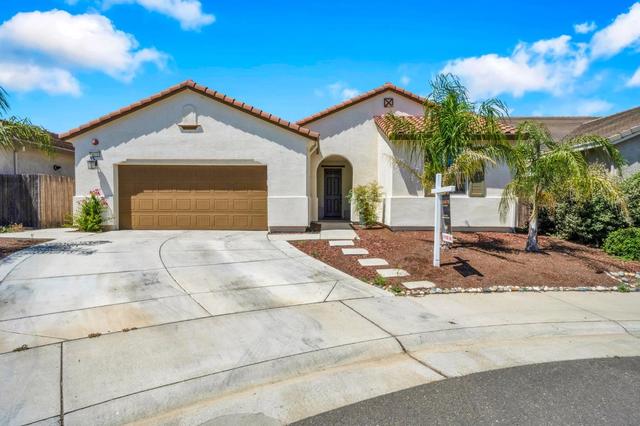 9475 Pasaje Pl, Elk Grove, CA 95624