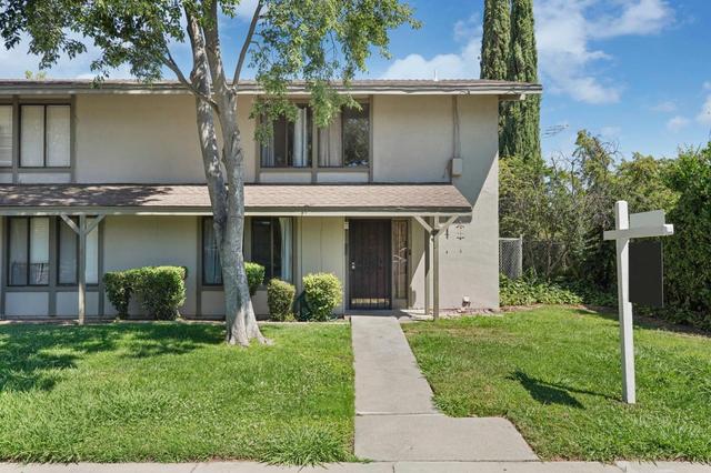 1817 Douglas Rd, Stockton, CA 95207