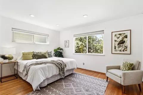 Bedroom - 921 W 8th St, Davis, CA 95616 photo 1 of 7