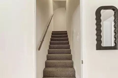 Entry Way - 921 W 8th St, Davis, CA 95616 photo 4 of 4