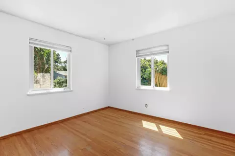 Bedroom - 921 W 8th St, Davis, CA 95616 photo 3 of 7