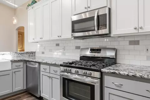 Kitchen - 954 Wren Ct, Placerville, CA 95667 photo 1 of 2