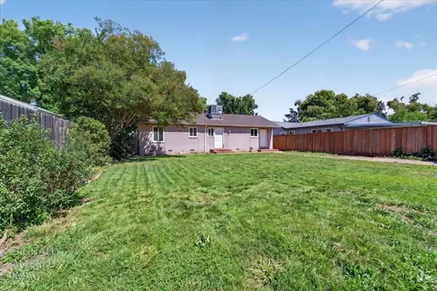 Exterior - 1627 Albany Ave, Modesto, CA 95350 photo 6 of 6
