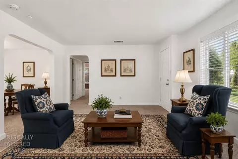 Living - 1627 Albany Ave, Modesto, CA 95350 photo 1 of 3