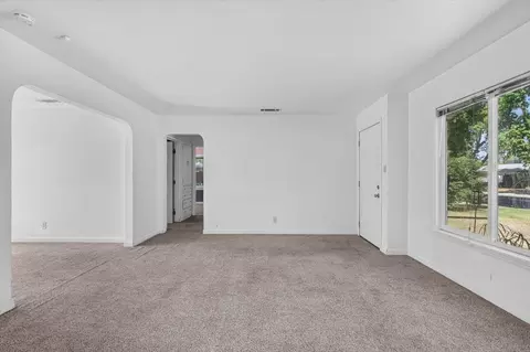 Living - 1627 Albany Ave, Modesto, CA 95350 photo 2 of 3