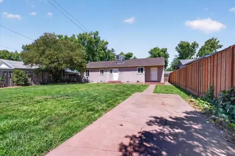 Exterior - 1627 Albany Ave, Modesto, CA 95350 photo 2 of 6