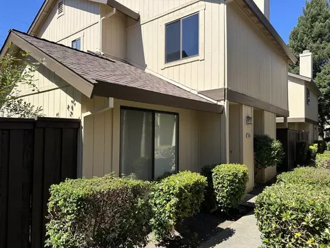 6762 Calvine Rd, Sacramento, CA 95823