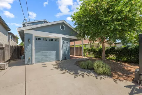 2121 Perkins Way, Sacramento, CA 95818