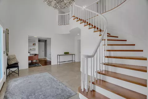 Entry Way - 3817 Viader Dr, Modesto, CA 95356 photo 3 of 5