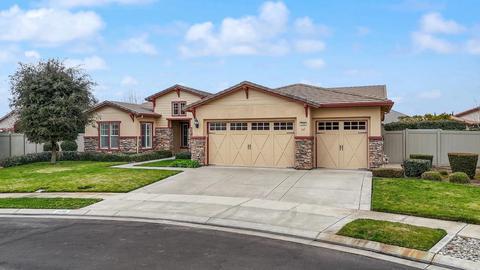 2498 Pepper Tree Ln, Manteca, CA 95336 photo 4