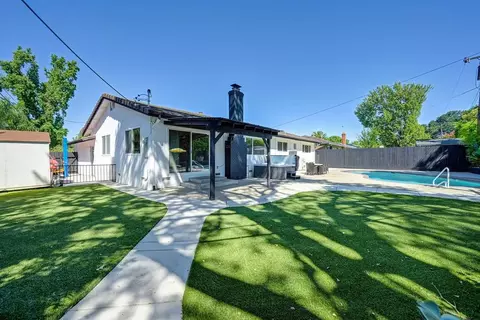 Exterior - 4404 Rollingrock Way, Carmichael, CA 95608 photo 3 of 12