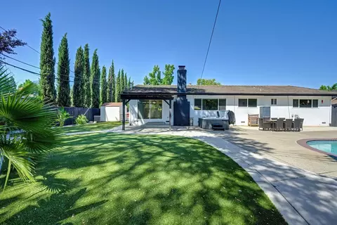 Exterior - 4404 Rollingrock Way, Carmichael, CA 95608 photo 6 of 12
